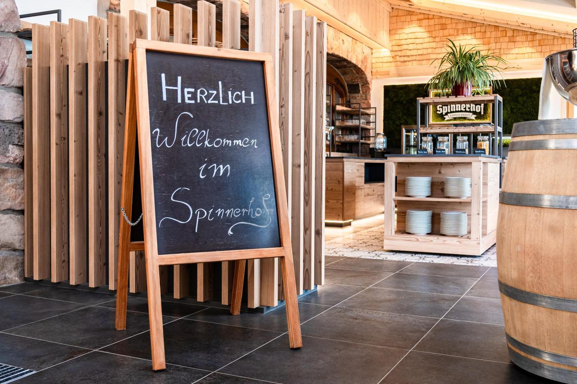 Hotel Spinnerhof Sasbachwalden Eksteriør billede